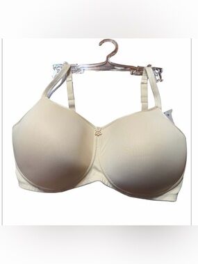 Amoeba Mara padded wire free light nude, mastectomyfriendly T-shirt bra. New 44C